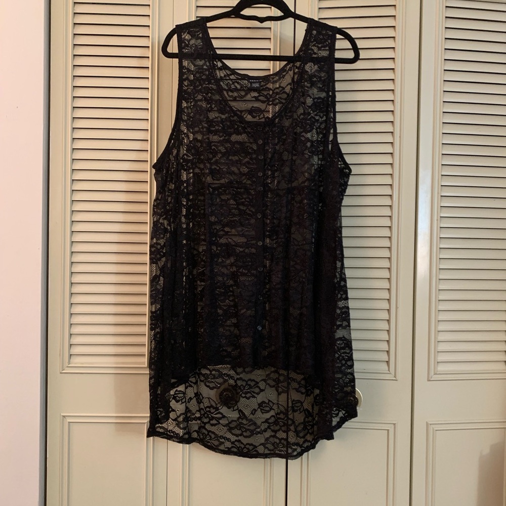 Lace Button Hi-Low Down Tunic